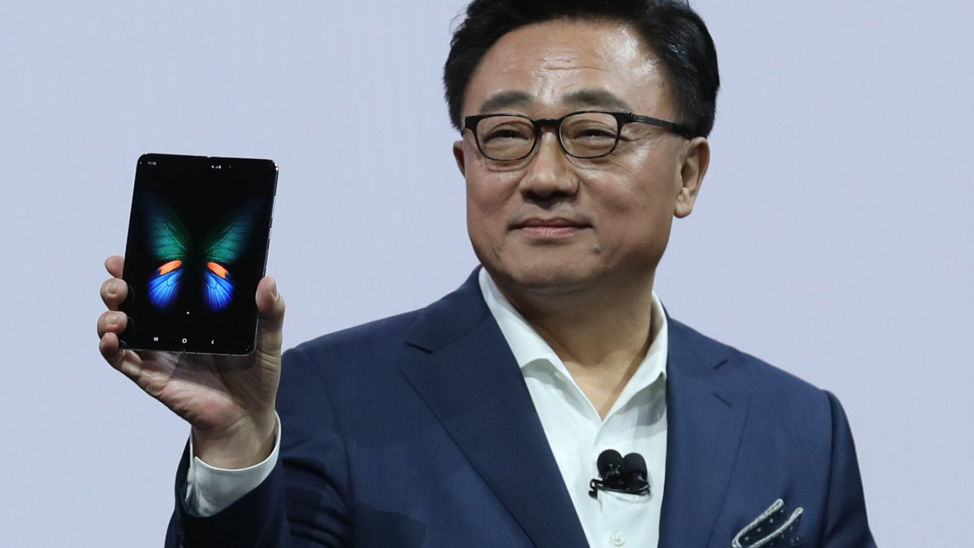 Samsung CEO showing Galaxy Fold