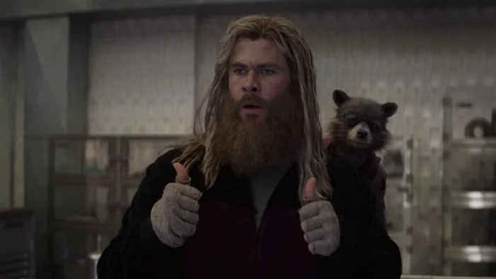 Thor doing thumbs up
